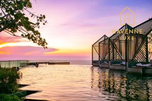 EDGE Central Pattaya FL28 High-Floor Sea View by HAVENNE 78