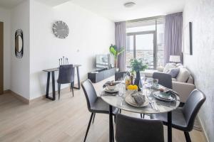 Frank Porter - Bloom Heights Tower B