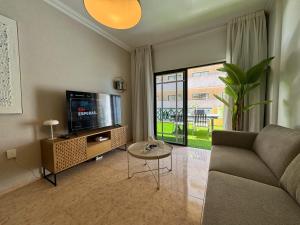 Apartamento Luminoso Con Terraza