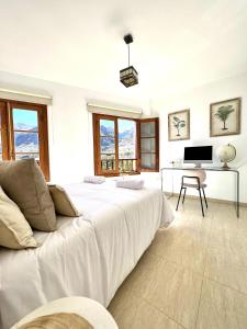 Casa Con Gran Terraza Y Vistas