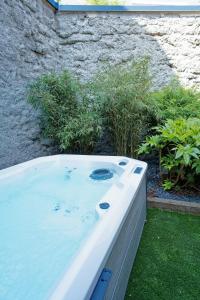 Instinct Sauvage - Nature & Jacuzzi privatif