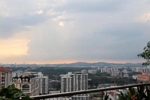 5pax Luxe Suite Paradigm Mall PJ 2BR 2 Bath