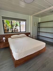 Salty studio apt Santa Teresa center