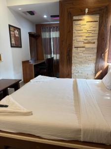 Vaishali Deluxe Comfort