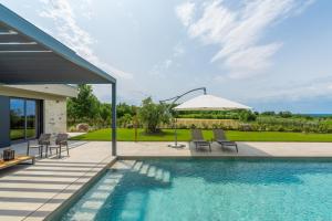 Villa Visignano with Sea & Old Town Views by AdriaticLuxuryVillas