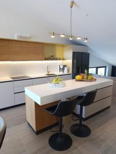 Beachfront penthouse Pearl