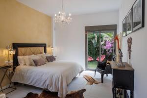 Casa Moderna con Piscina