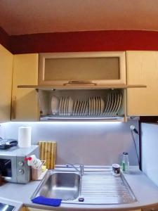 Summer apartment by seaside for rent