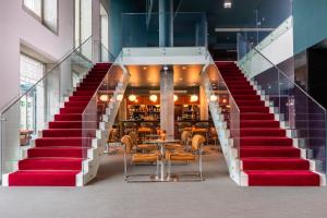 Cenica Porto Hotel, Curio Collection By Hilton