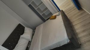 1 chambre meublé avec cuisine privé métro 7 la Courneuve