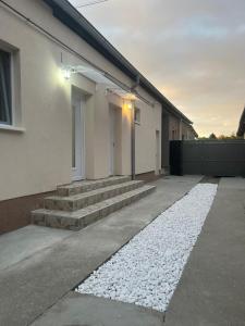 Prenociste-apartmani Laki S