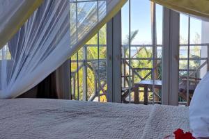 Villa Fleur de Lys - Sleeps 24 - Pool - Hot Tub