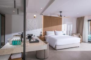 Noble Hotel & Suites - Adults Only