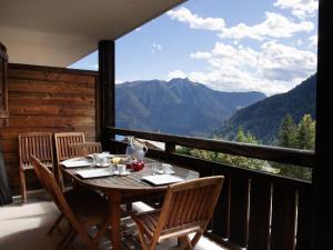 Apartment Les Chalets de Marie A 22 by Interhome