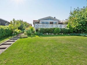 Holiday Home Elfrede - 600m from the sea by Interhome