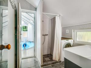 Holiday Home Eisa - 300m to the fjord by Interhome