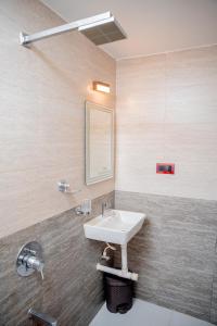 Casa No Reservations