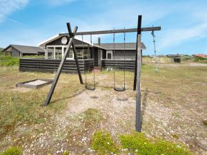 Holiday Home Veetrikki - from the sea by Interhome