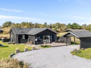 Holiday Home Yaim - 800m from the sea by Interhome