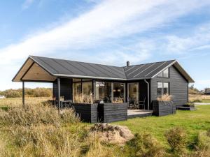 Holiday Home Yaim - 800m from the sea by Interhome