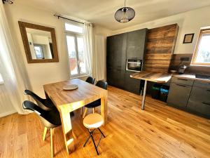 JOEL - Duplex familial lumineux à deux pas de la plage