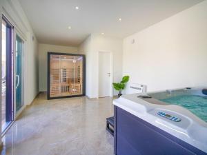 Holiday Home Villa Lea by Interhome