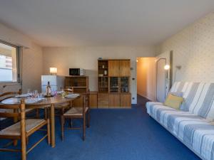 Apartment Eugénie-3 by Interhome