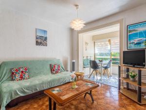 Apartment Les Regates-6 by Interhome