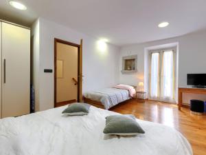 Holiday Home Erika-2 by Interhome