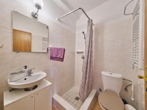 Apartment U Švýcarského dvora I by Interhome