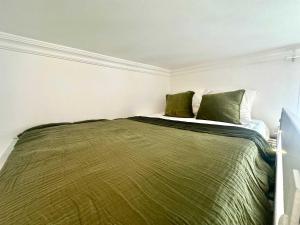 New 132 Suite Tarantino - Cosy Apartment Paris Center