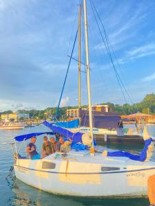 Passeio com o Veleiro Ventão