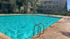 Best appartement pools view at Mansouria