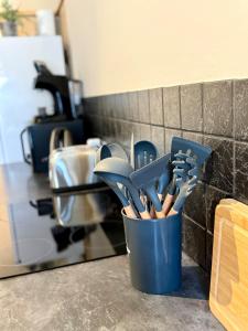 Spacious sea view apartment, West Hoe Free Parking