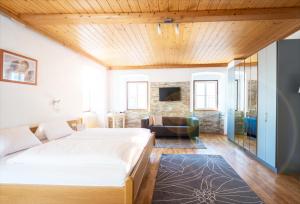 Quadruple Room room in Gasthof Torwirt Radstadt