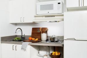 InTown Suites Extended Stay Nashville TN - Madison