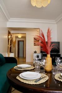Cozy 2 bedrooms flat near souk
