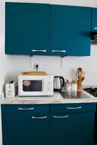 Cozy 2 bedrooms flat near souk