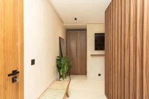 Elegant et cosy studio avec baignoire