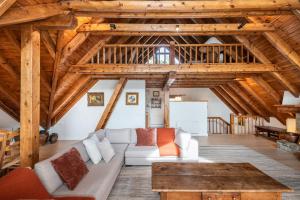 Casa Blanhiblar by Totiaran