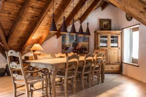 Casa Blanhiblar by Totiaran