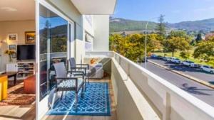 The Pearl in the Winelands