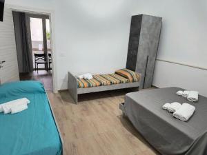 B&B REVOLUTION 2 BED e BREAKFAST