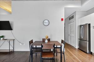 Towers at Opop 401 Spacios and Cozy 1 bd 1 b