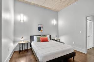 Towers at Opop 401 Spacios and Cozy 1 bd 1 b