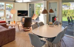 3 Bedroom Gorgeous Home In Hurup Thy