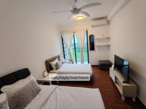 K Avenue Lucky Stay Hm