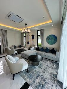 Fifth Element Pool Villa By Ere