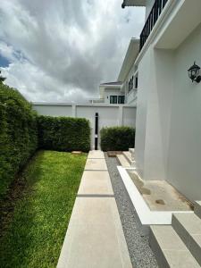 Fifth Element Pool Villa By Ere