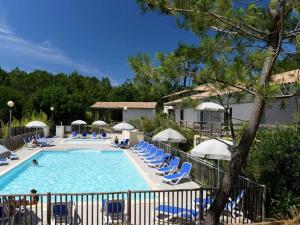 T3 Cabine avec Piscine, Parking, Animaux admis à Moliets-et-Maa - FR-1-379-162